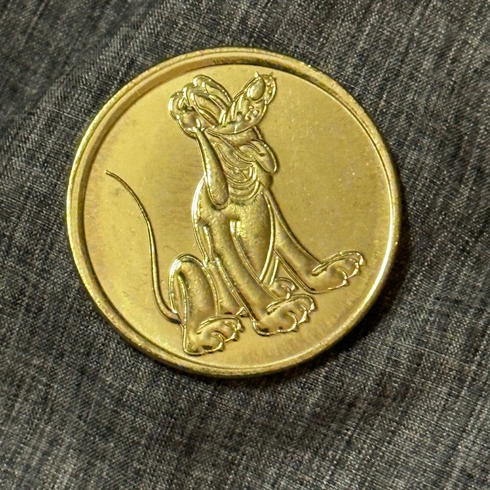 Disney Gold Coin with Castle Design - Picture 4 of 4
